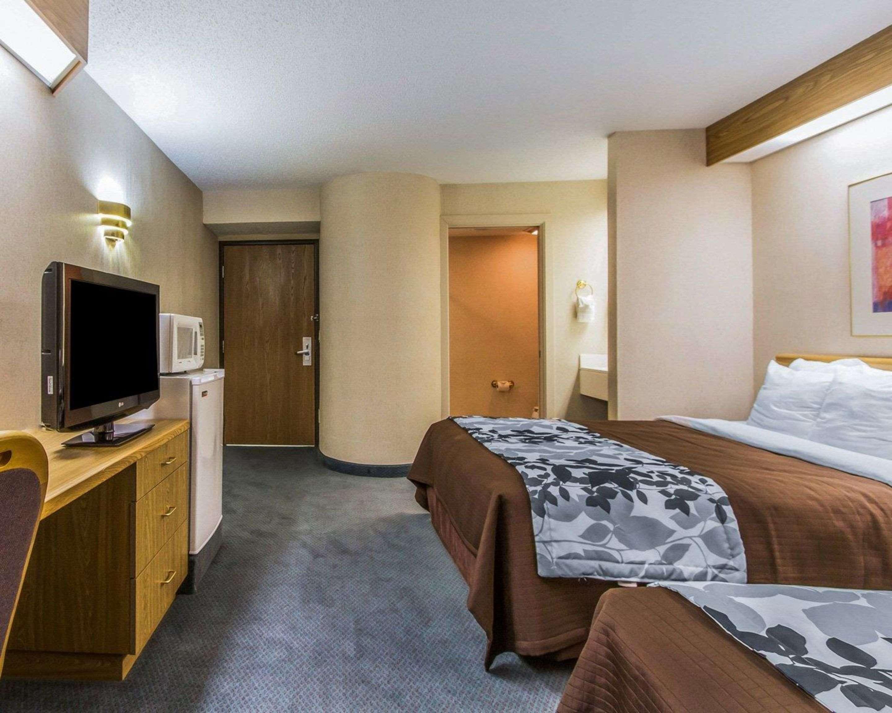 Rodeway Inn Fremont Extérieur photo