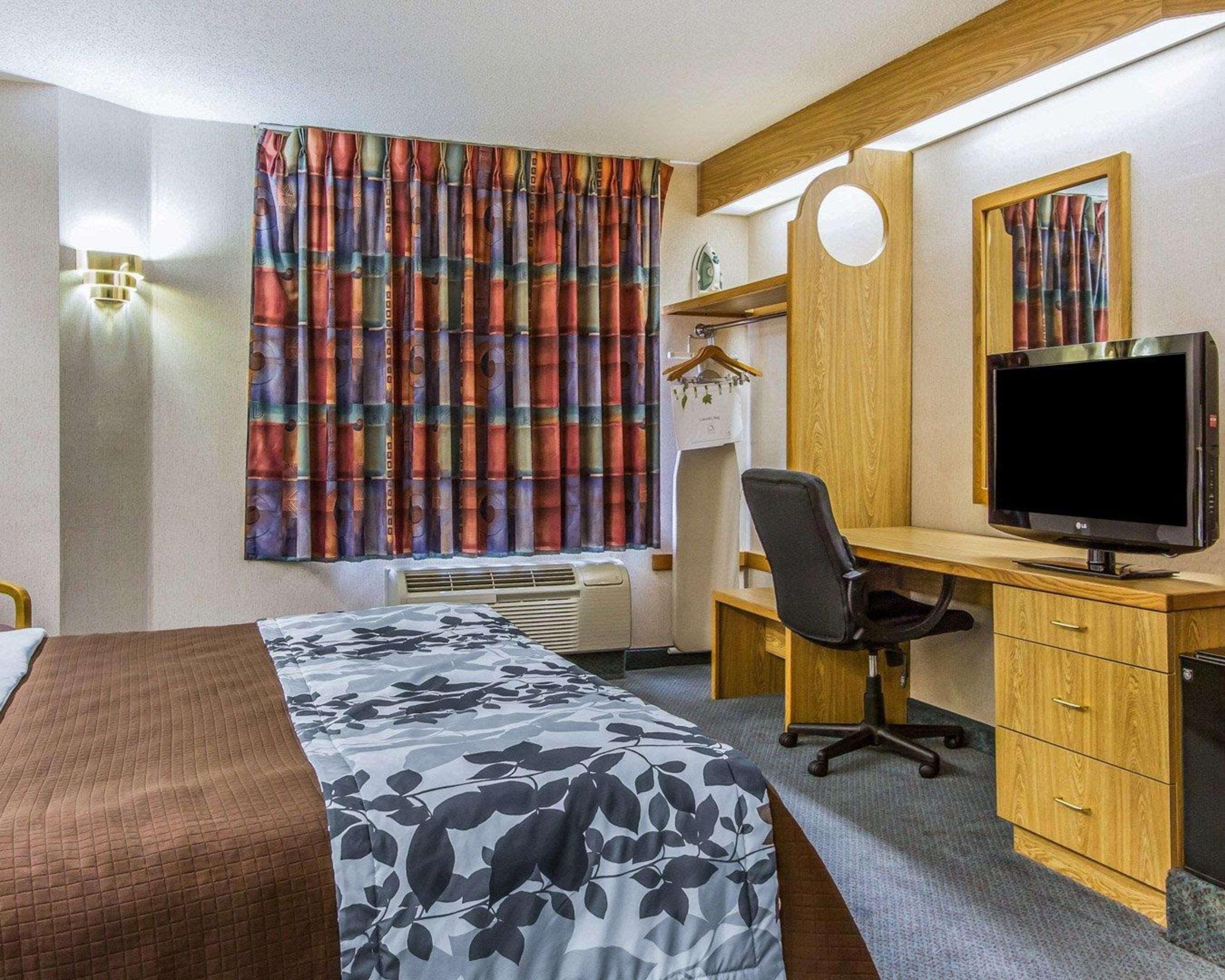 Rodeway Inn Fremont Extérieur photo